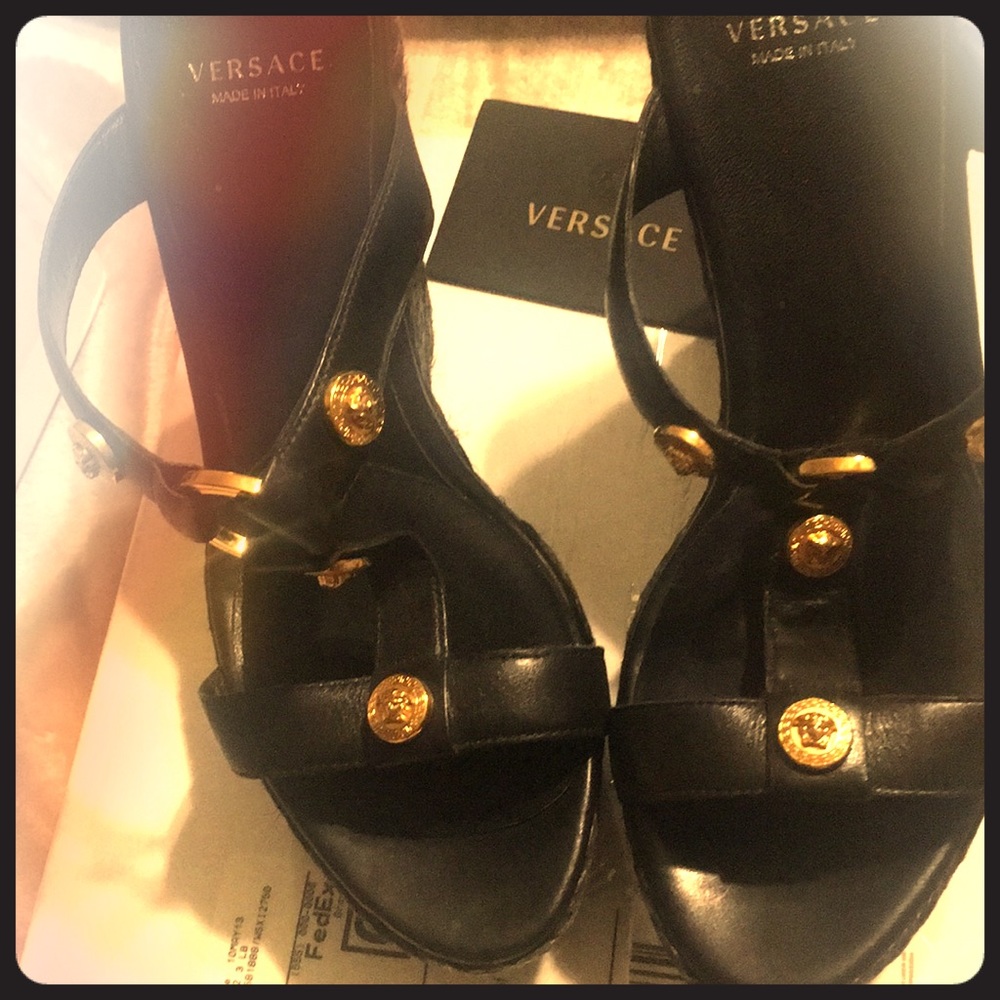 Versace sandals size 36